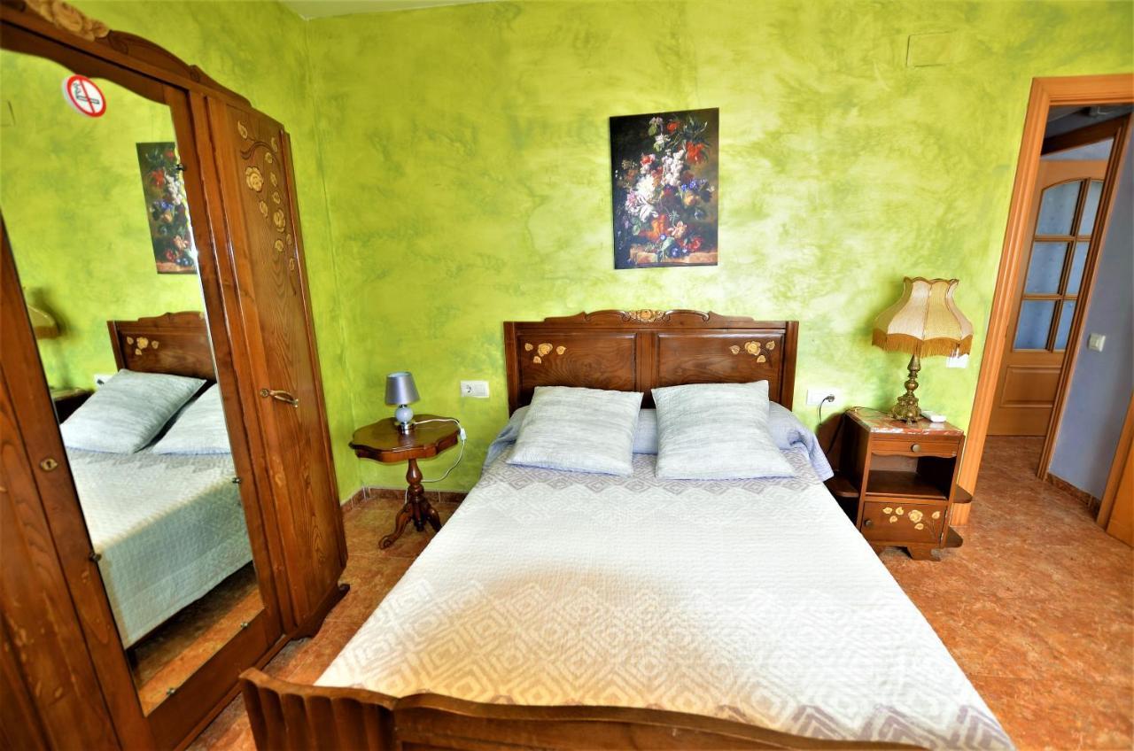 Villa Olombel Massanet De La Selva Extérieur photo