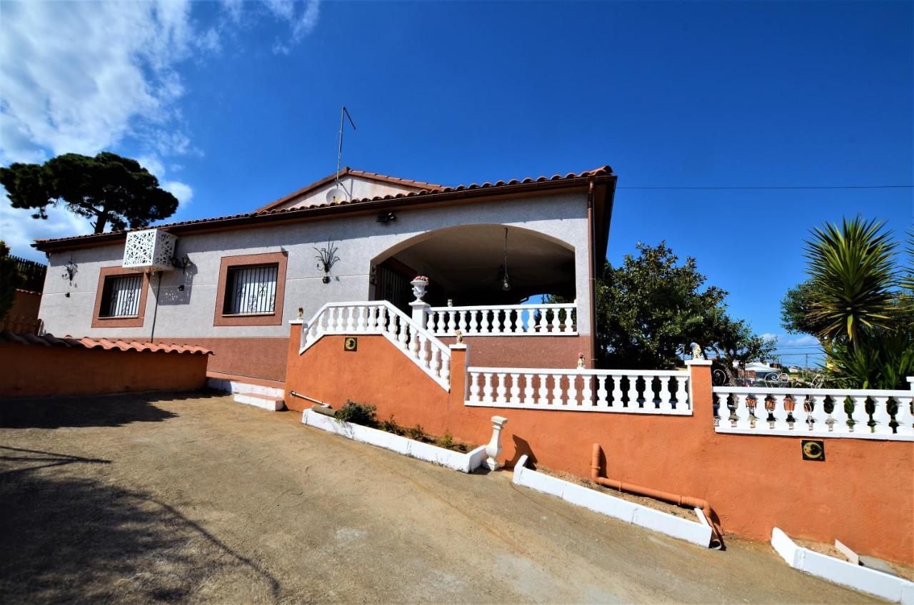 Villa Olombel Massanet De La Selva Extérieur photo